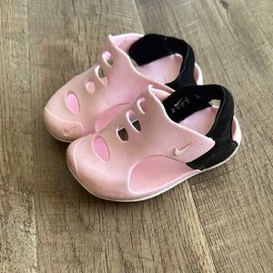 Nike Pink and Black Water Shoes with Rounded Toe